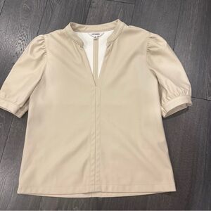 Steve Madden Cream Short Sleeve Women's Top